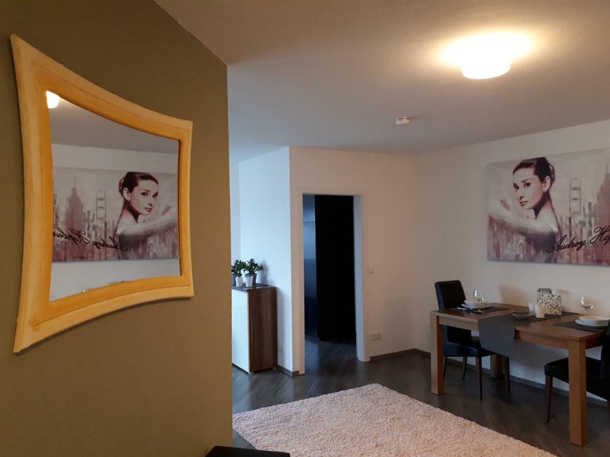 Deluxapartment Kaiserslautern Exteriör bild